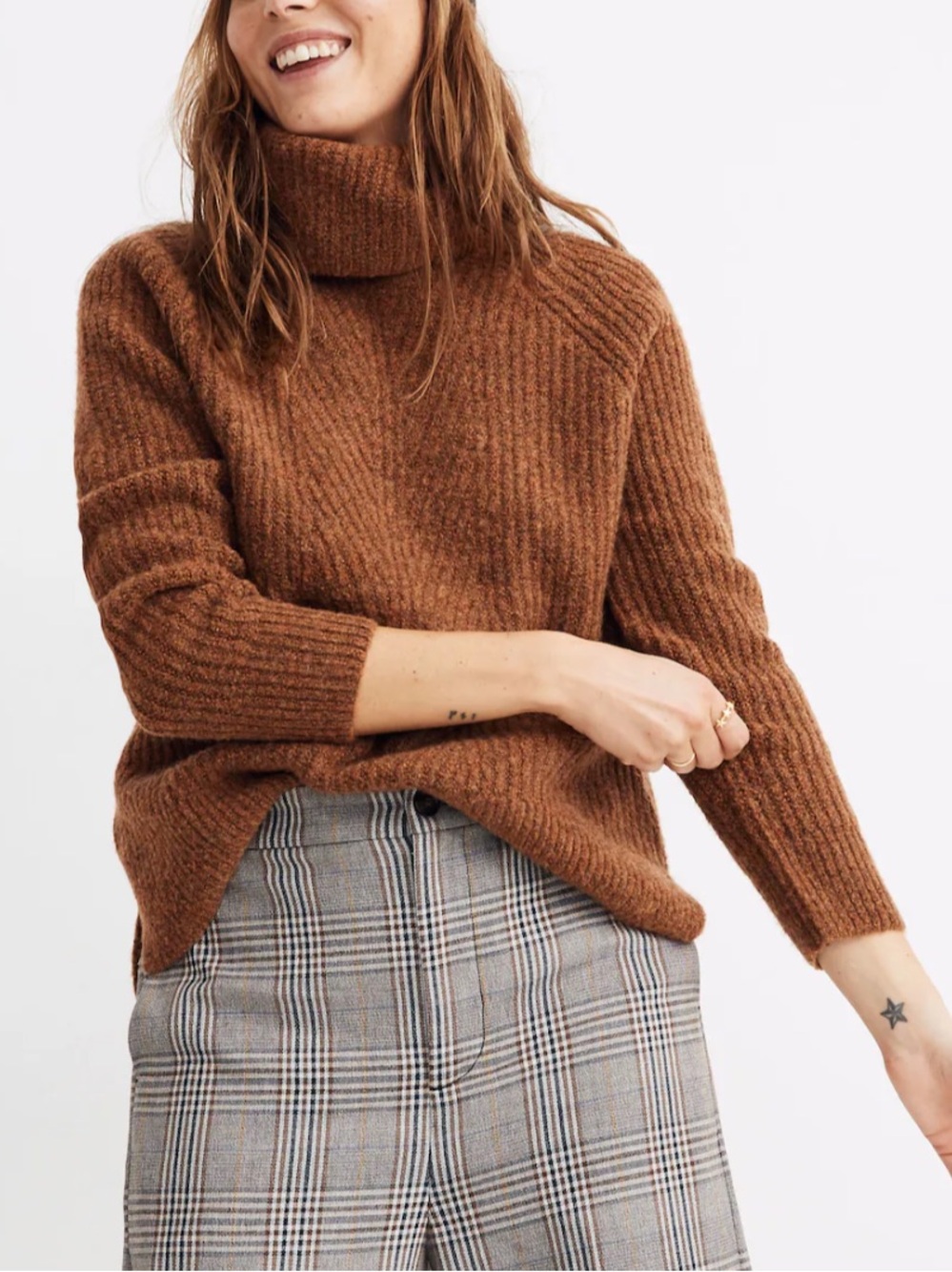 Madewell Mercer Wool Blend Ribbed Turtleneck Sweater in Chestnut Brown Rust